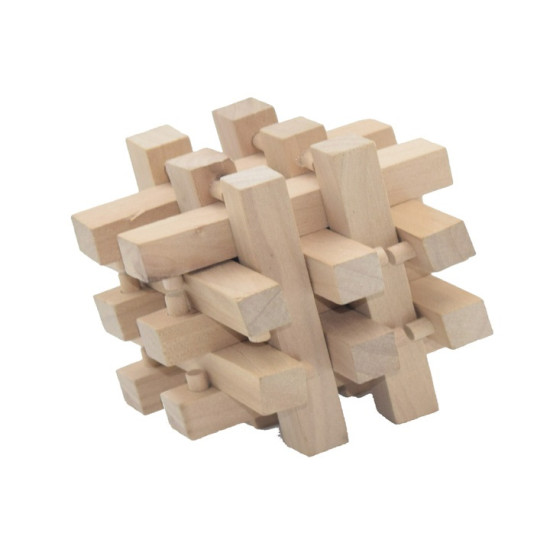 اعمدة التحدي الخشبية