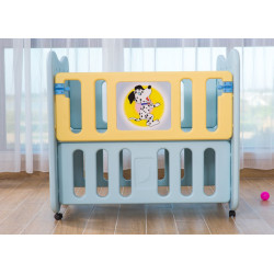 سرير أطفال 2 في 1 لون أزرق - حجم المرتبة المطلوبة 90*55